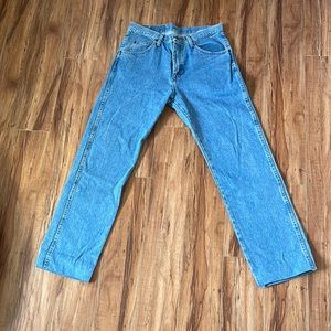 Wrangler Men’s Jeans Size 33x34 Regular Fit